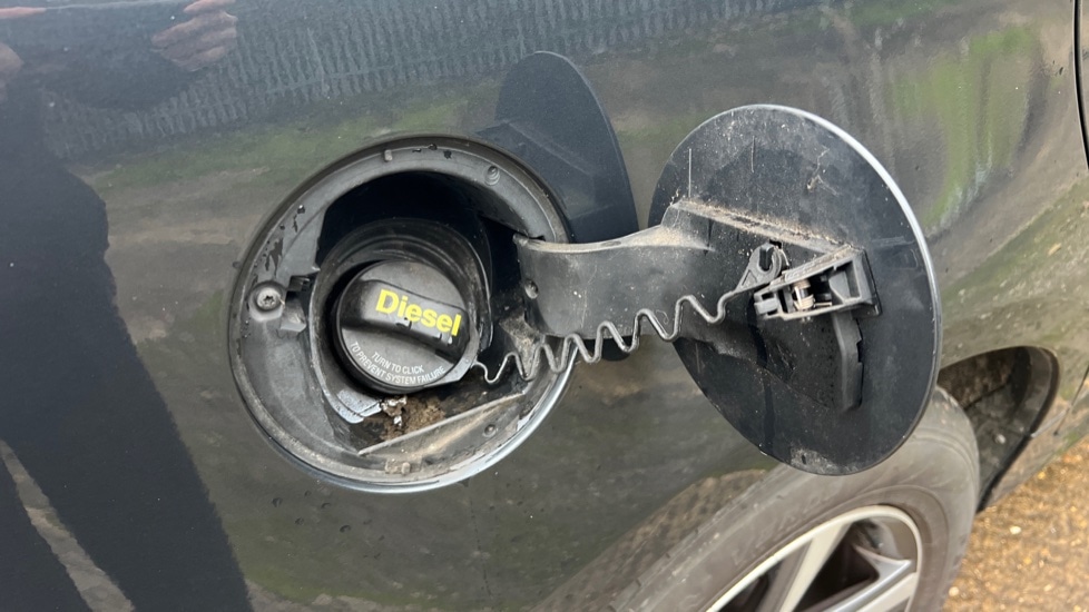 Used Volvo XC60 2015 for sale - 77063314: Photo 37