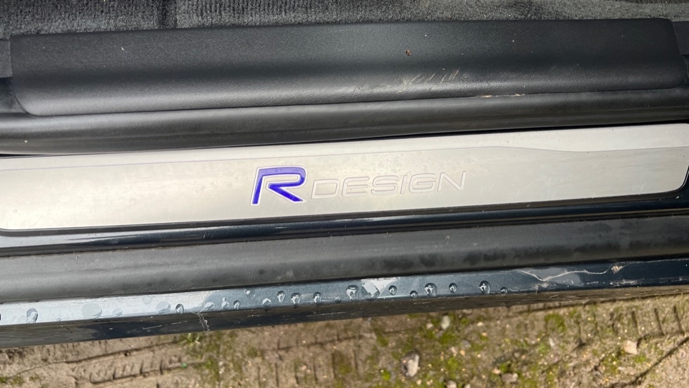 Used Volvo XC60 2015 for sale - 77063314: Photo 38