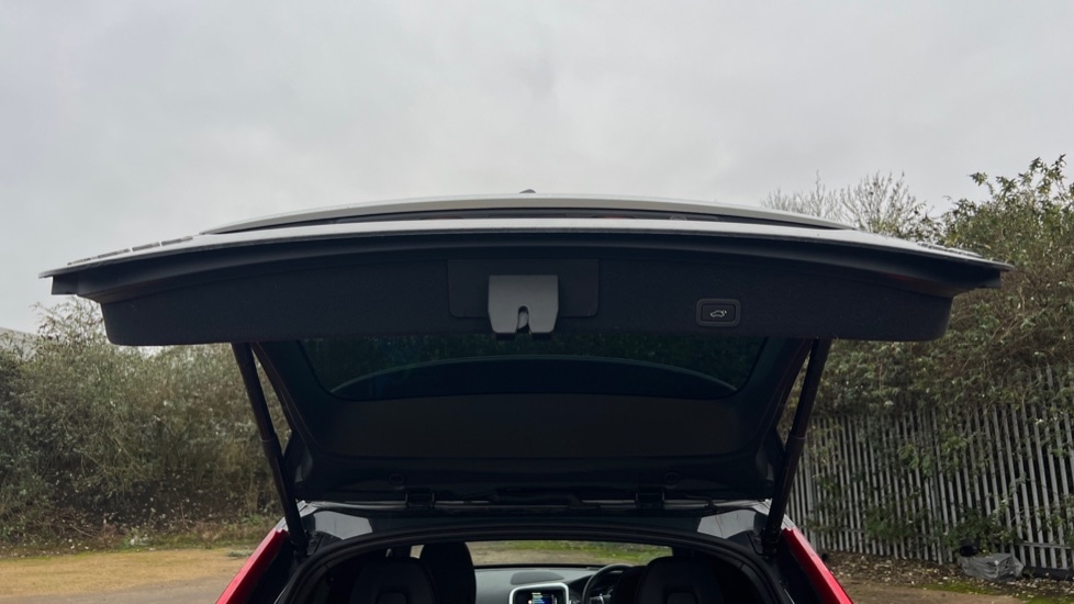 Used Volvo XC60 2015 for sale - 77063314: Photo 41