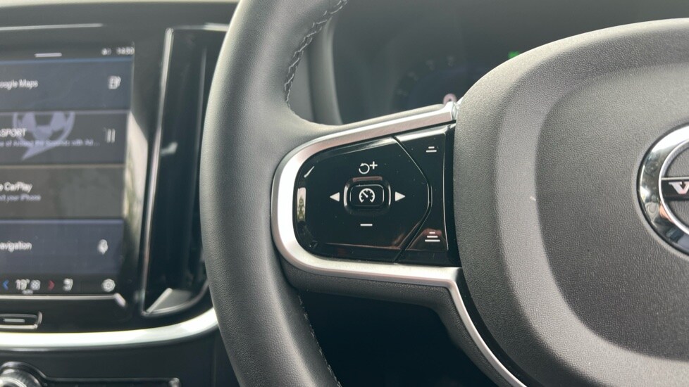 Used Volvo V60 2025 for sale - 76458911: Photo 18