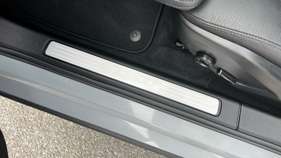 Used Volvo V60 2025 for sale - 76458911: Photo 43