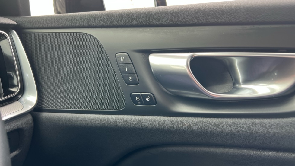 Used Volvo V60 2025 for sale - 76458911: Photo 73