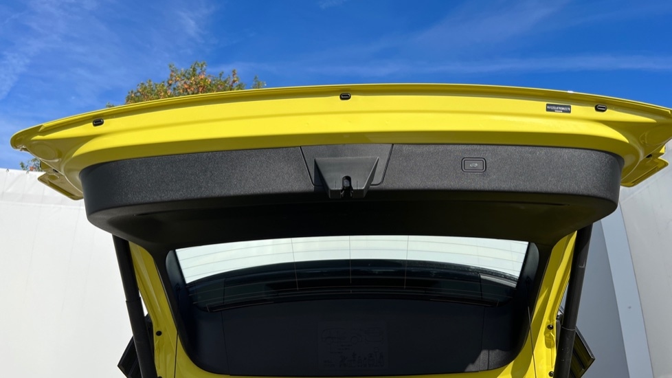 Used Volvo EX30 2025 for sale - 76871869: Photo 38