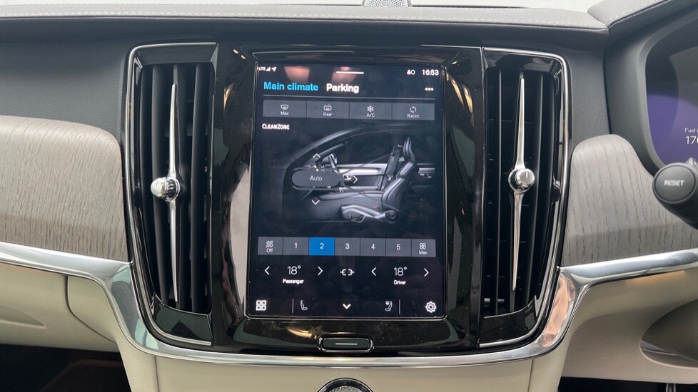 Used Volvo V90 2025 for sale - 76871860: Photo 20