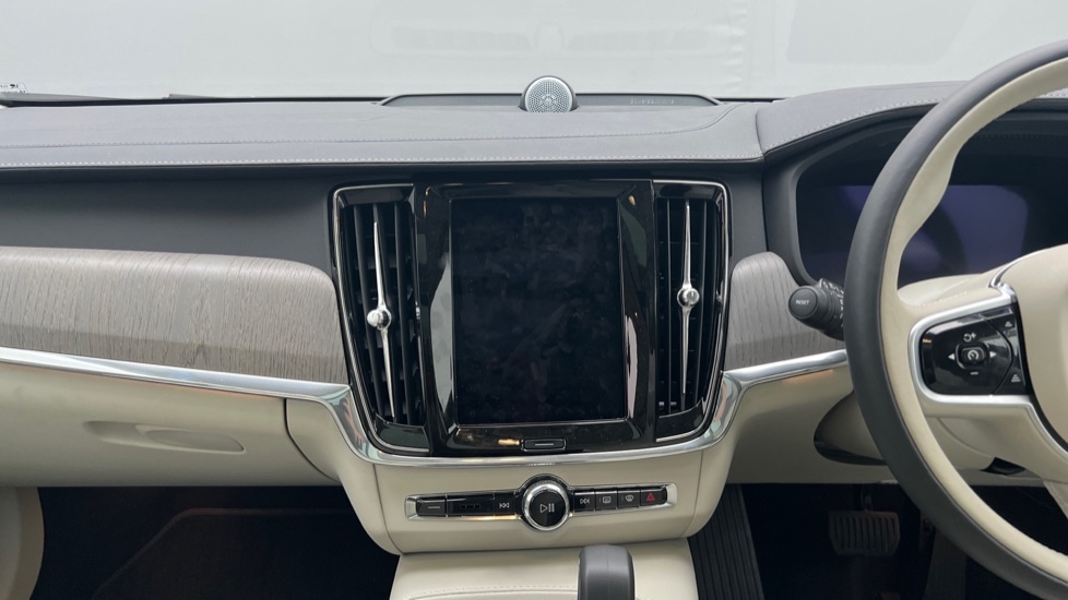 Used Volvo V90 2025 for sale - 76871860: Photo 22