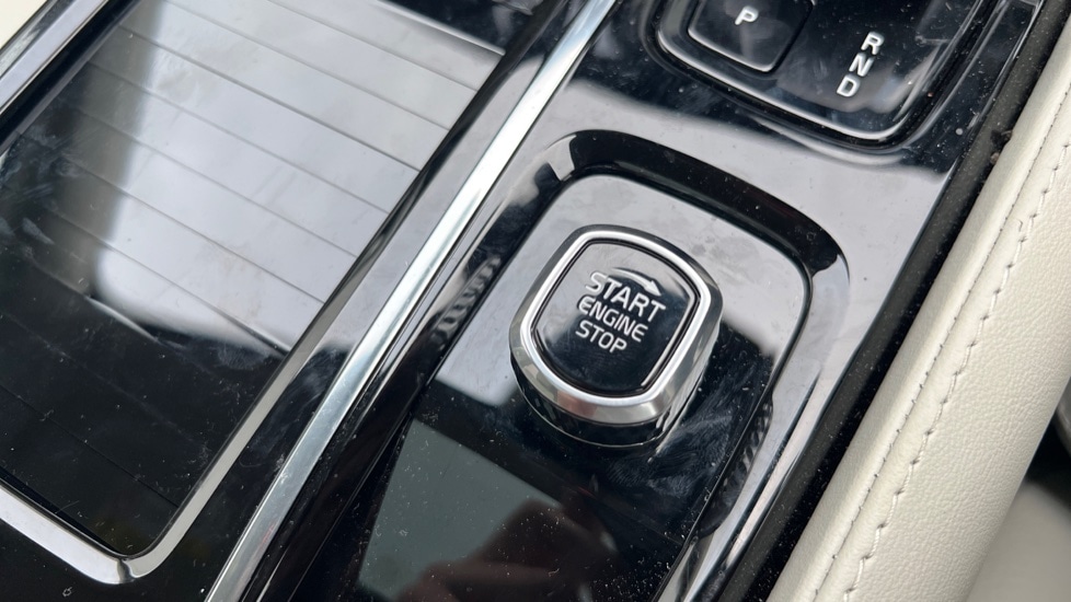 Used Volvo V90 2025 for sale - 76871860: Photo 27