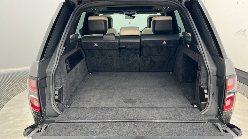 Used Land Rover Range Rover 2020 for sale - 76869115: Photo 15