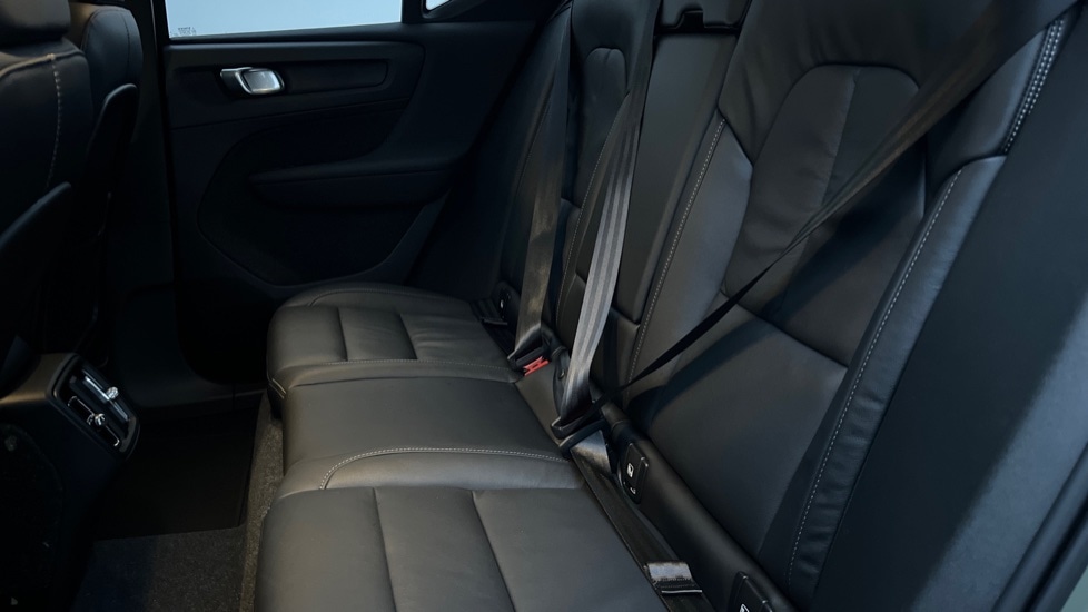 Used Volvo XC40 2025 for sale - 76874328: Photo 10