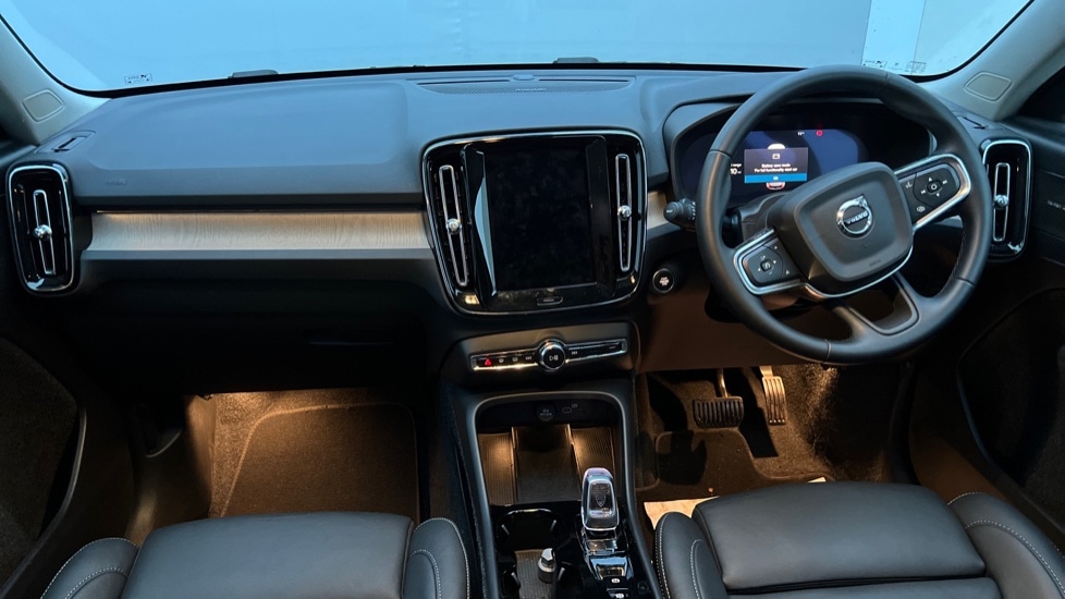 Used Volvo XC40 2025 for sale - 76874328: Photo 21