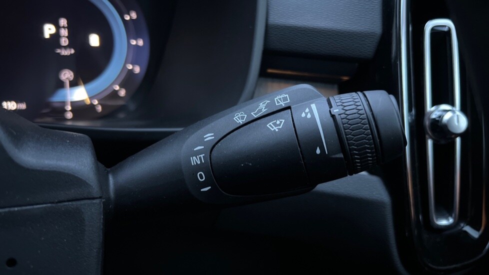 Used Volvo XC40 2025 for sale - 76874328: Photo 29