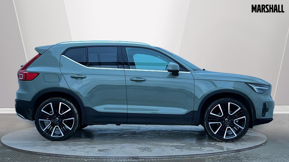 Used Volvo XC40 2025 for sale - 76874328: Photo 3