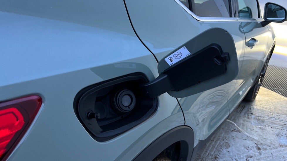 Used Volvo XC40 2025 for sale - 76874328: Photo 38