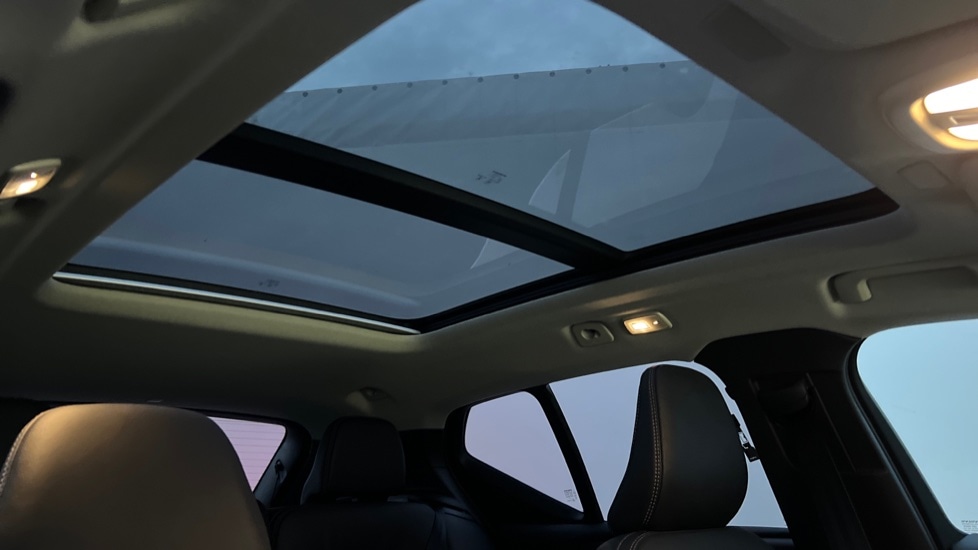 Used Volvo XC40 2025 for sale - 76874328: Photo 40