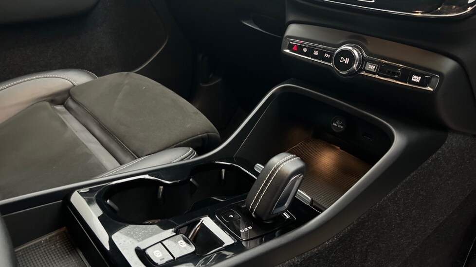 Used Volvo XC40 2021 for sale - 77067875: Photo 14