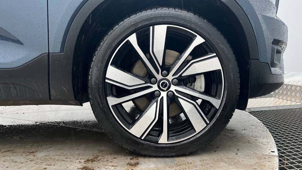 Used Volvo XC40 2021 for sale - 77067875: Photo 25