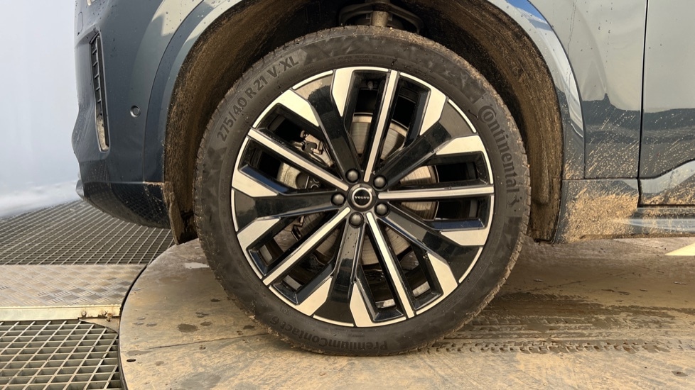 Used Volvo XC90 2025 for sale - 76872716: Photo 25