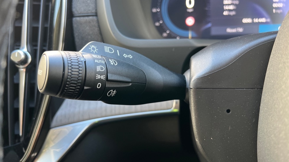 Used Volvo XC90 2025 for sale - 76872716: Photo 28