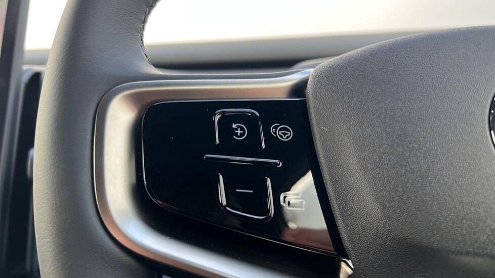 Used Volvo EX30 2025 for sale - 76168565: Photo 18