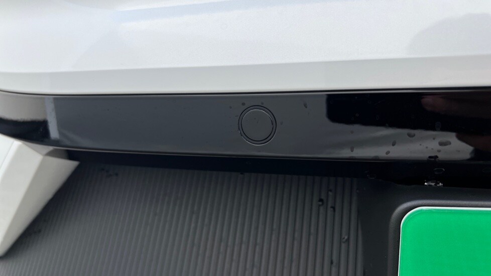 Used Volvo EX30 2025 for sale - 76168565: Photo 40