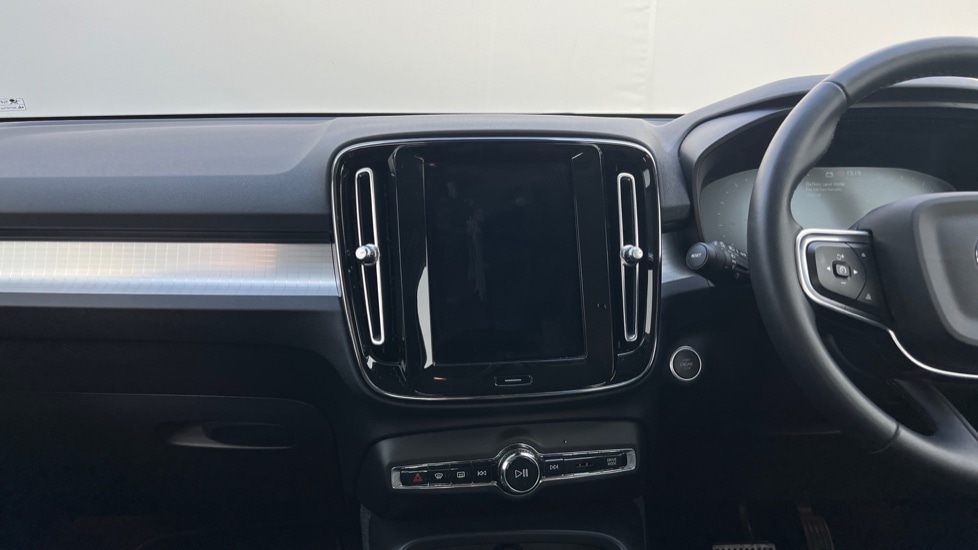 Used Volvo XC40 2022 for sale - 76112079: Photo 22