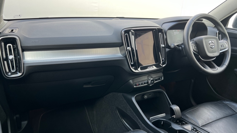Used Volvo XC40 2022 for sale - 76112079: Photo 4