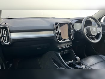 Used Volvo XC40 2022 for sale - 76112079: Photo 4
