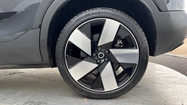 Used Volvo C40 2024 for sale - 76092009: Photo 26