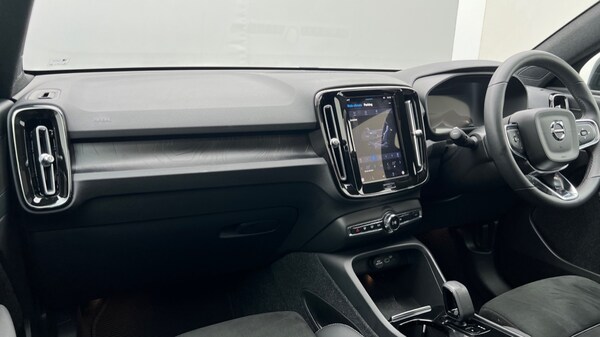 Used Volvo C40 2024 for sale - 76092009: Photo 4
