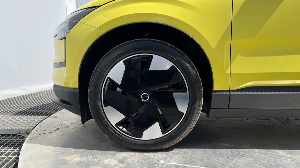 Used Volvo EX30 2025 for sale - 76868270: Photo 25