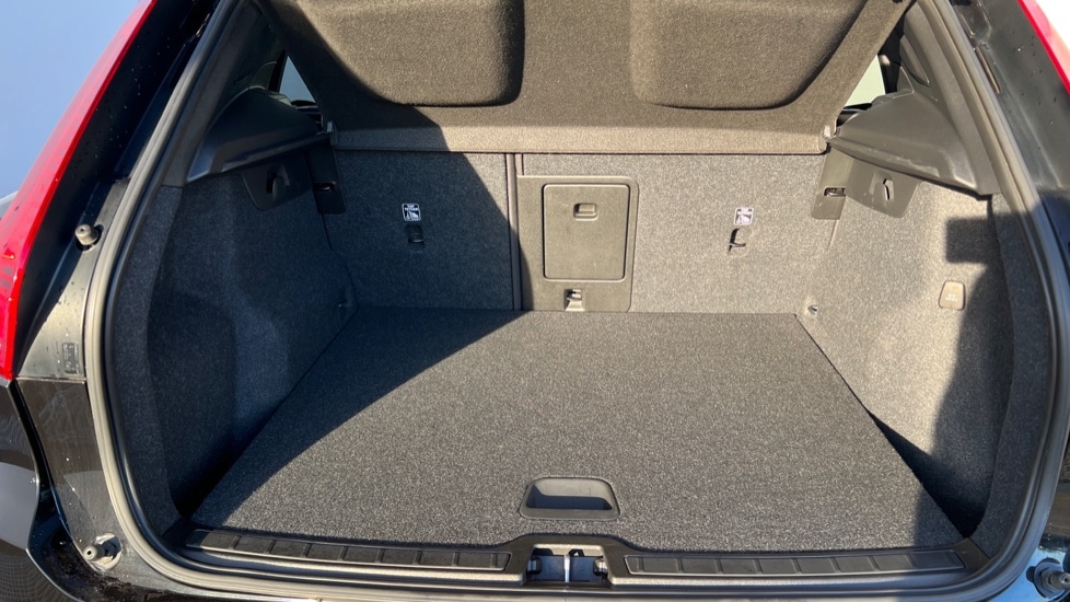 Used Volvo XC40 2022 for sale - 76874074: Photo 17