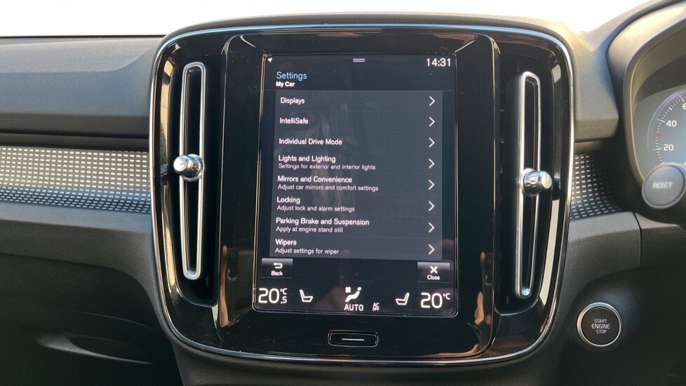 Used Volvo XC40 2022 for sale - 76874074: Photo 37