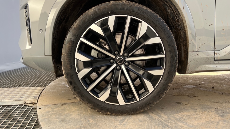 Used Volvo XC90 2025 for sale - 76872735: Photo 24