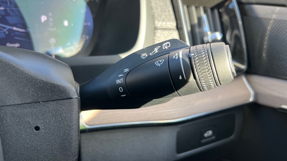 Used Volvo XC90 2025 for sale - 76872735: Photo 29