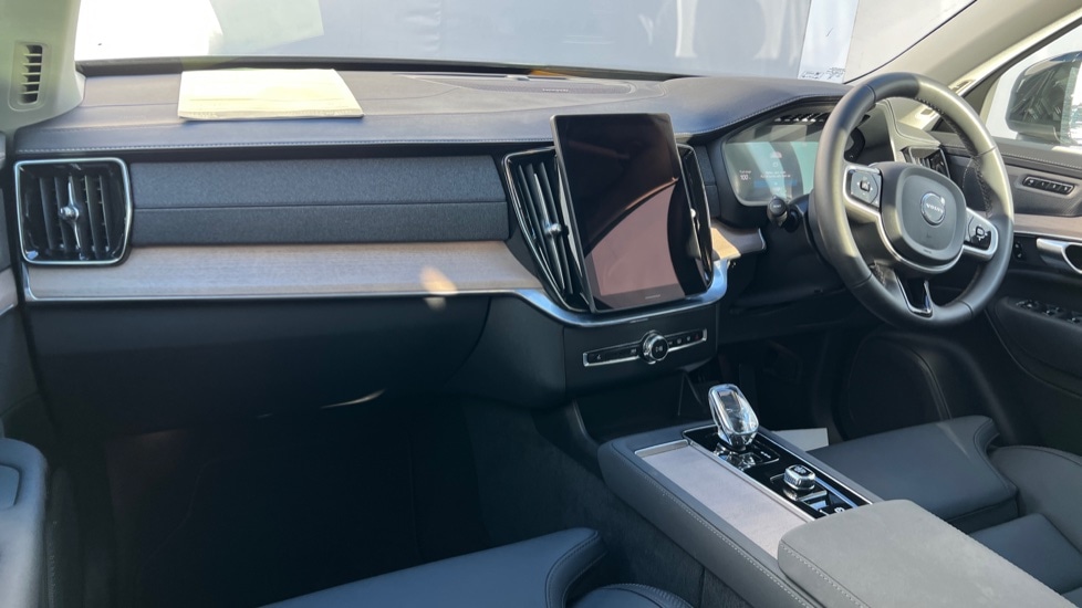 Used Volvo XC90 2025 for sale - 76872735: Photo 4