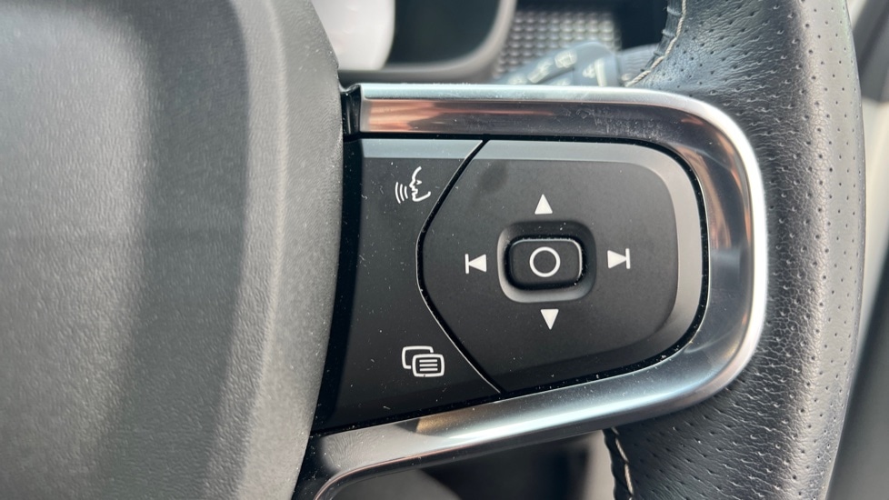 Used Volvo XC40 2021 for sale - 76487124: Photo 19