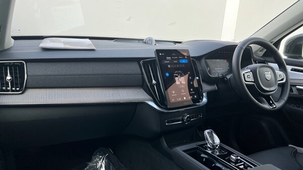 Used Volvo XC90 2025 for sale - 76112082: Photo 4