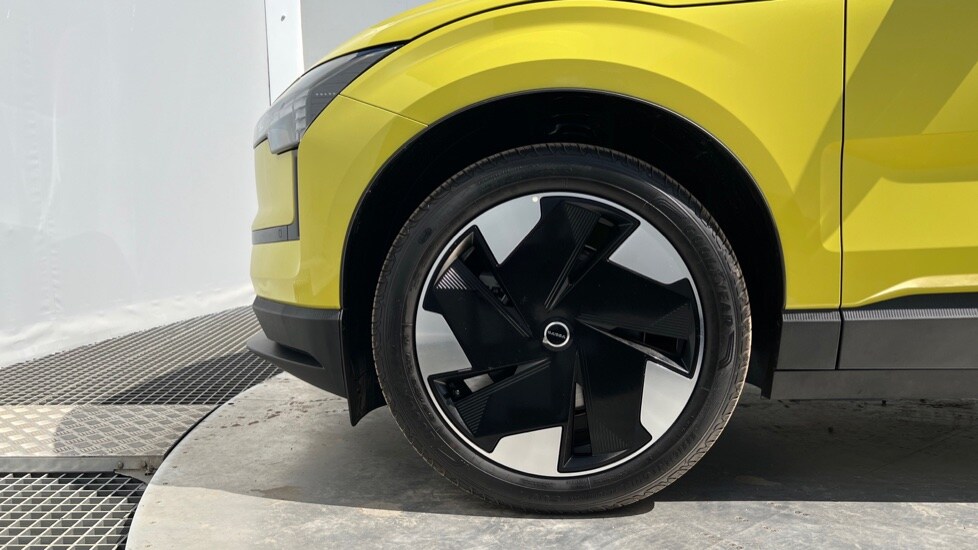 Used Volvo EX30 2025 for sale - 76514906: Photo 25