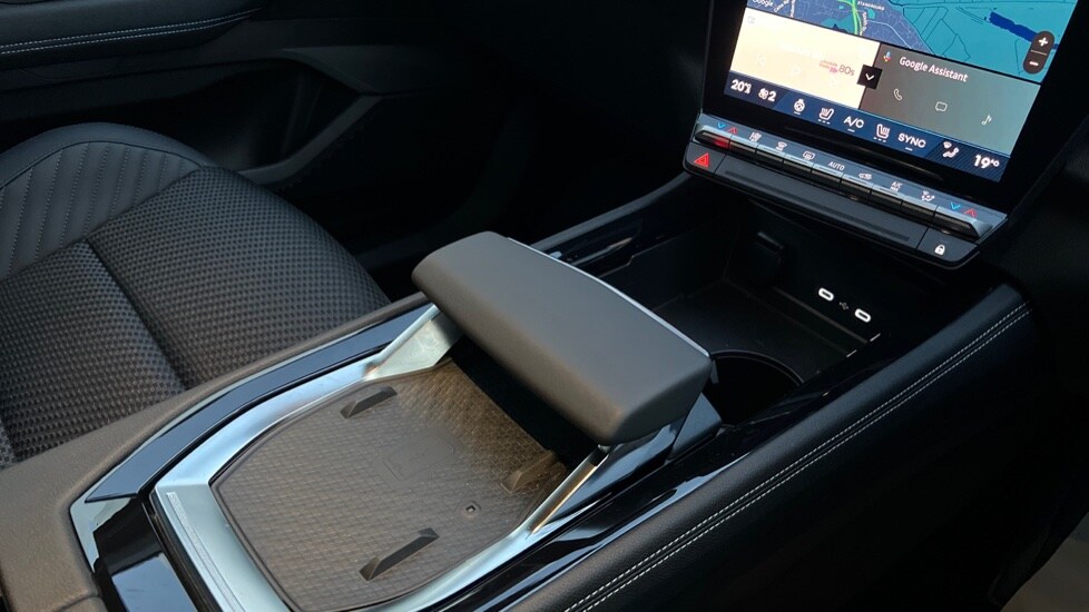 Used Renault Austral 2025 for sale - 76872460: Photo 28