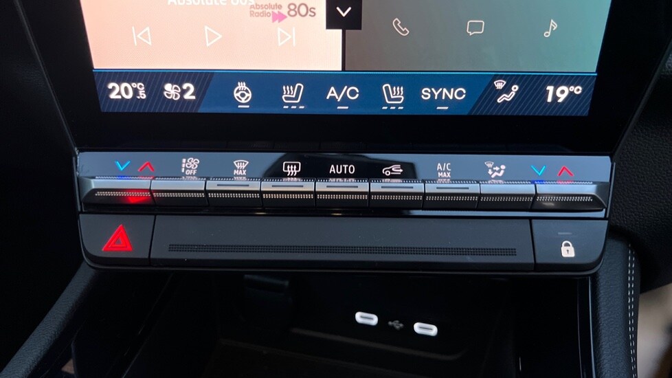 Used Renault Austral 2025 for sale - 76872460: Photo 33