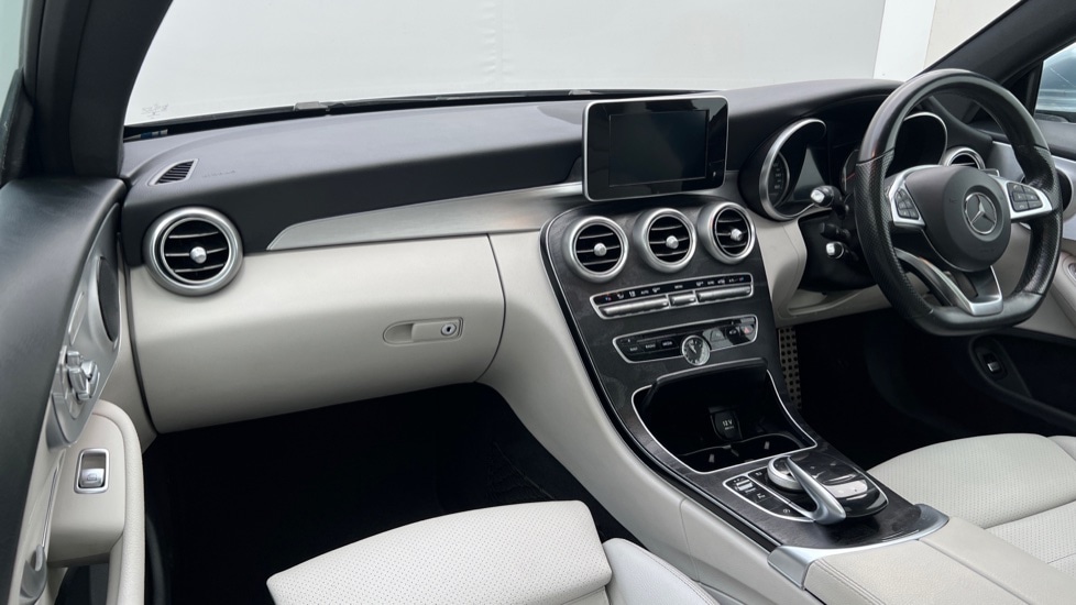 Used Mercedes-Benz C Class 2016 for sale - 77018260: Photo 10