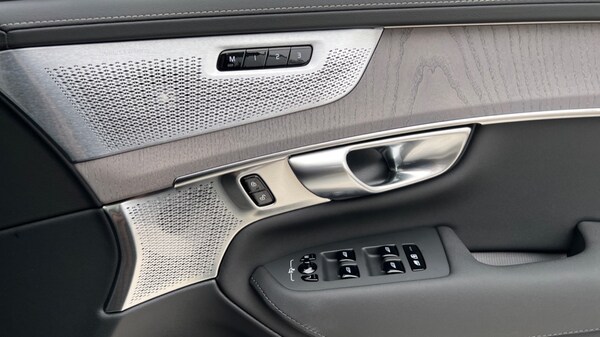 Used Volvo XC90 2025 for sale - 76112349: Photo 15