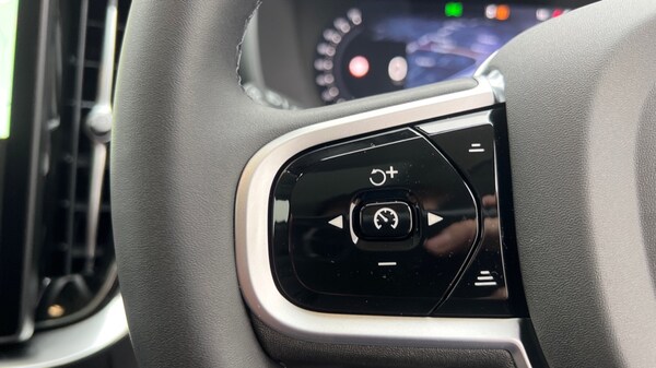 Used Volvo XC90 2025 for sale - 76112349: Photo 18
