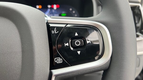 Used Volvo XC90 2025 for sale - 76112349: Photo 19
