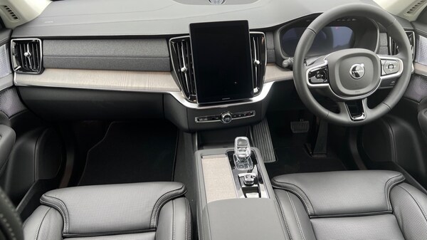 Used Volvo XC90 2025 for sale - 76112349: Photo 21