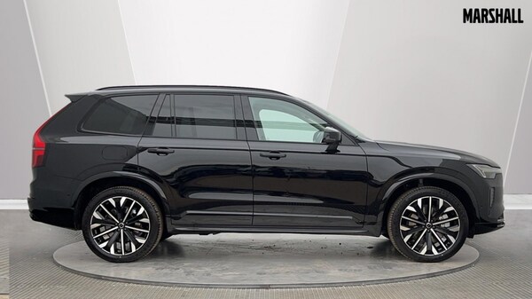 Used Volvo XC90 2025 for sale - 76112349: Photo 3