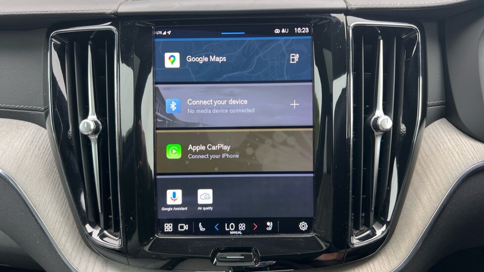 Used Volvo XC60 2023 for sale - 76589870: Photo 34