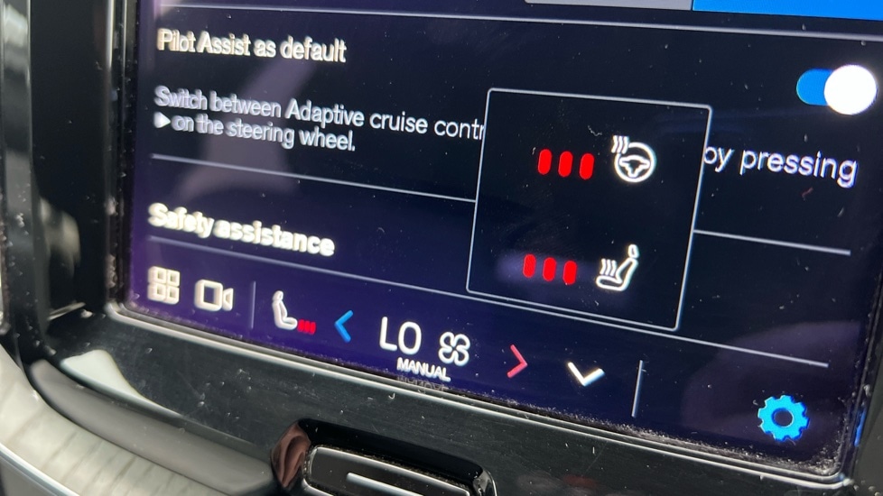 Used Volvo XC60 2023 for sale - 76589870: Photo 49