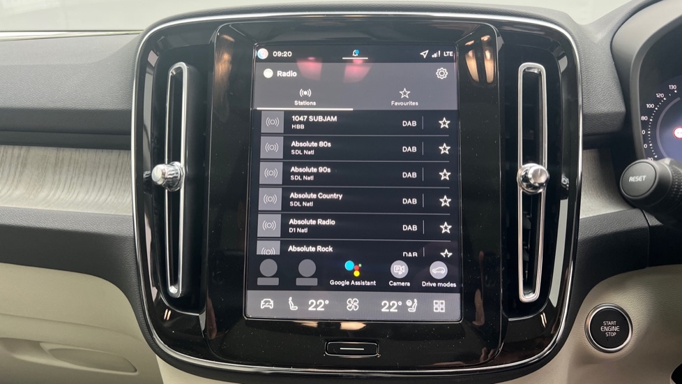 Used Volvo XC40 2025 for sale - 76519387: Photo 32