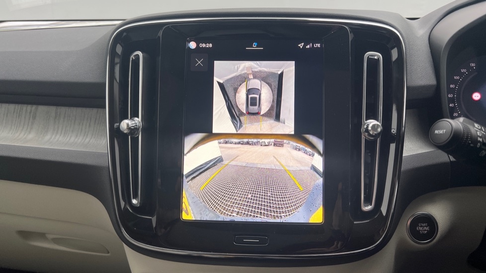 Used Volvo XC40 2025 for sale - 76519387: Photo 34