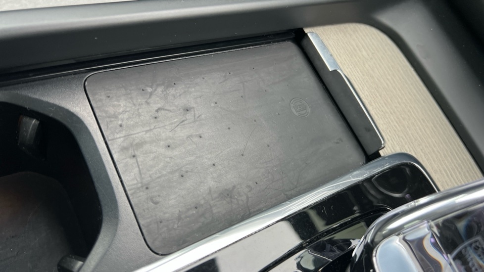 Used Volvo XC60 2023 for sale - 76983984: Photo 48